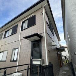 流山市｜セキスイハイムの屋根・外壁塗装｜太陽光パネル付き金属屋根とガスケットに対応した施工事例