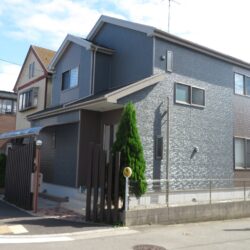 野田市　外壁屋根塗装【難付着サイディングボードをパーフェクトトップでクリヤー塗装・ファインパーフェクトベストでの屋根塗装】