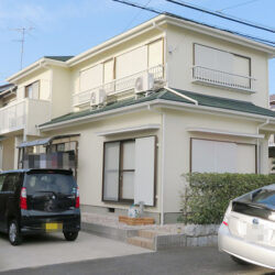 印西市　外壁付帯塗装・屋根カバー工事【弾性スタッコの外壁を透湿性塗料で塗装・ディプロマットスターでカバー工法】