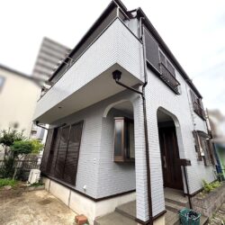柏市 外壁屋根塗装【外壁に長寿命塗料+屋根に遮熱・放熱塗料で夏は遮熱、冬は保温で光熱費を大幅カットでトータルコストダウン】