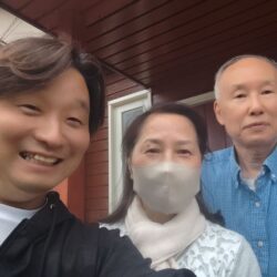 柏市 輸入住宅の魅力を引き出す屋根カバー＆外壁塗装。ウッドデッキ新設で住まいの楽しみが広がる、理想のトータルリフォーム